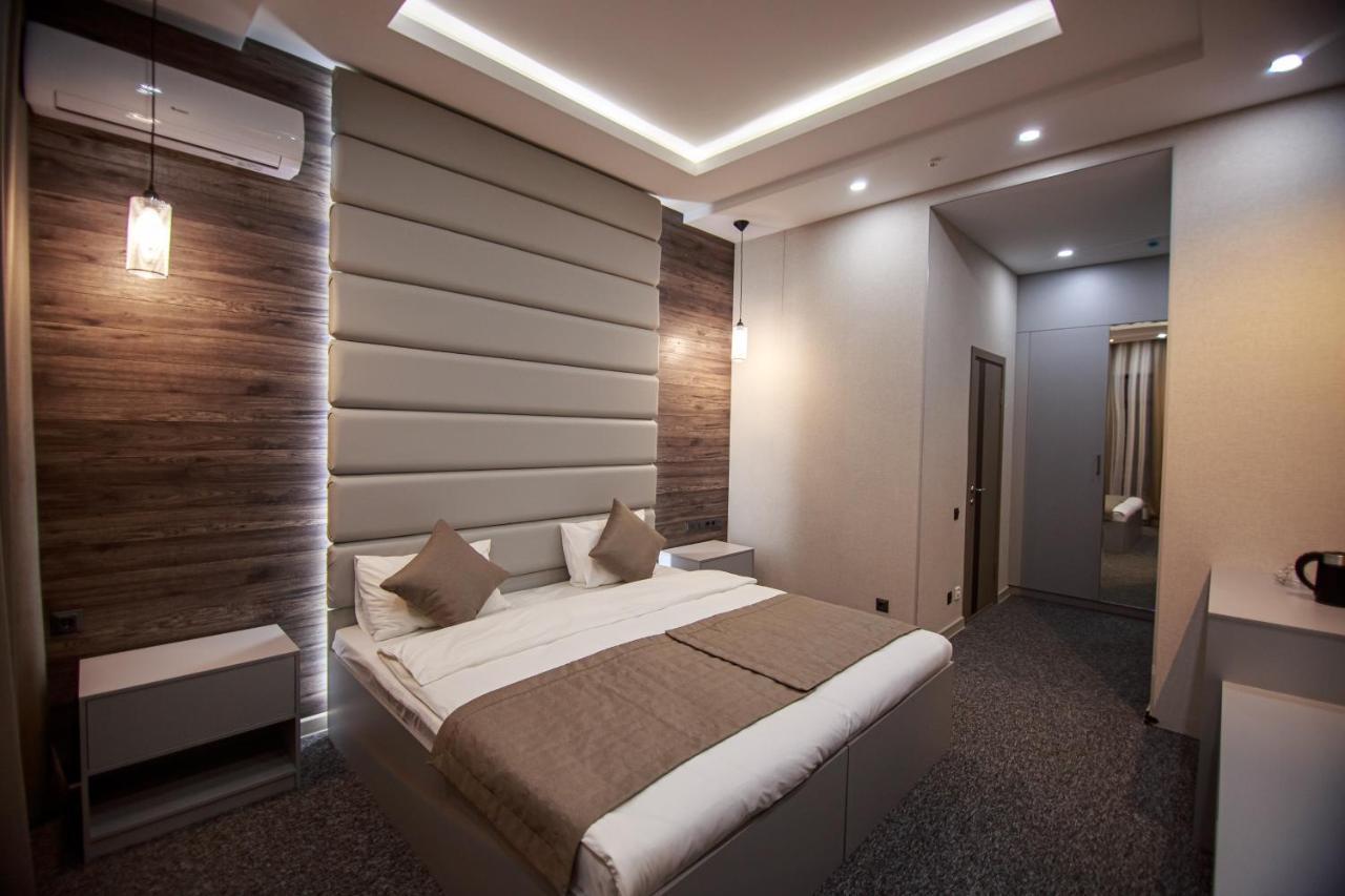 Terrasse Hotel & Bar بيشكيك المظهر الخارجي الصورة