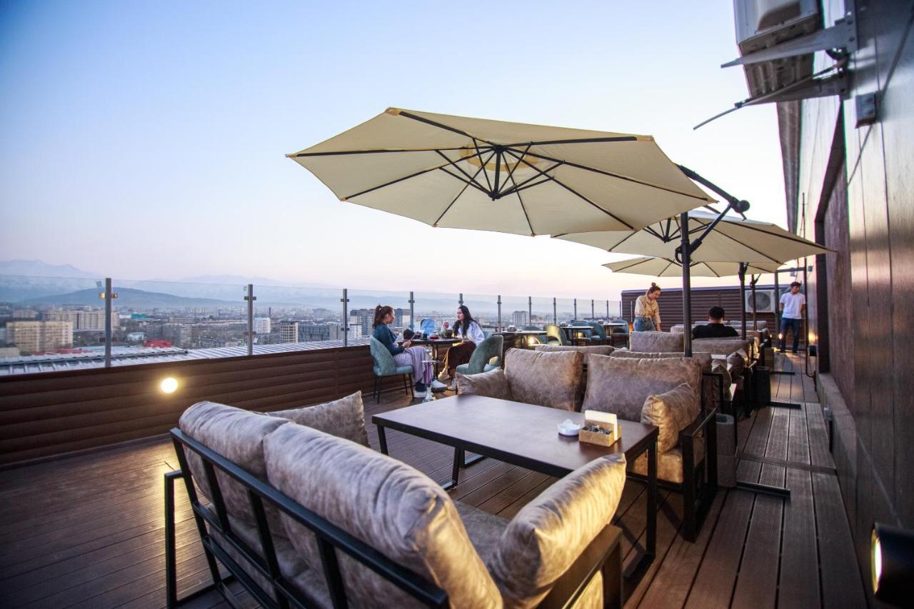 Terrasse Hotel & Bar بيشكيك المظهر الخارجي الصورة