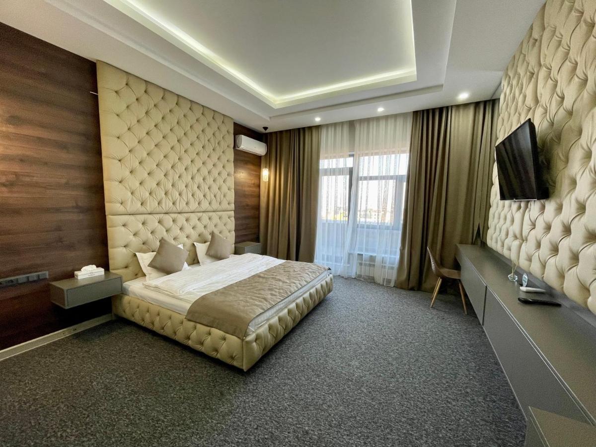 Terrasse Hotel & Bar بيشكيك المظهر الخارجي الصورة